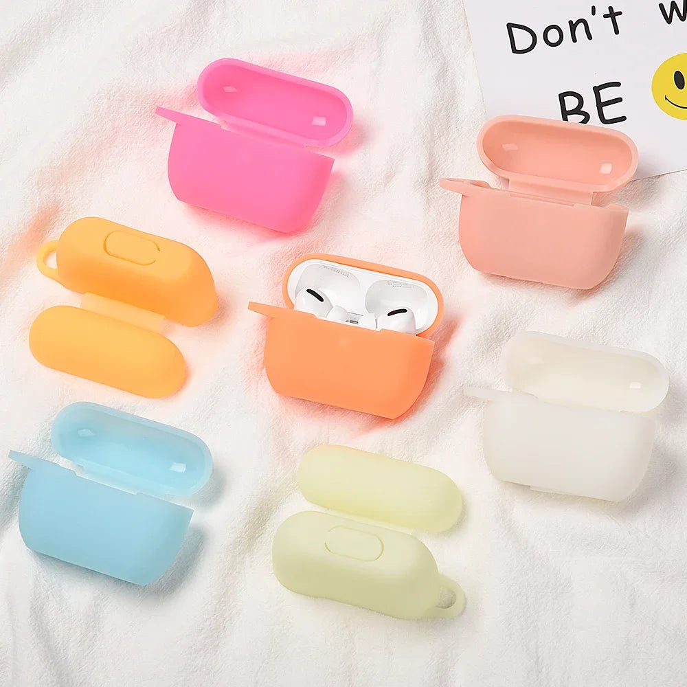 Protective Luminous Silicone Case for AirPods (Glowing in Dark)